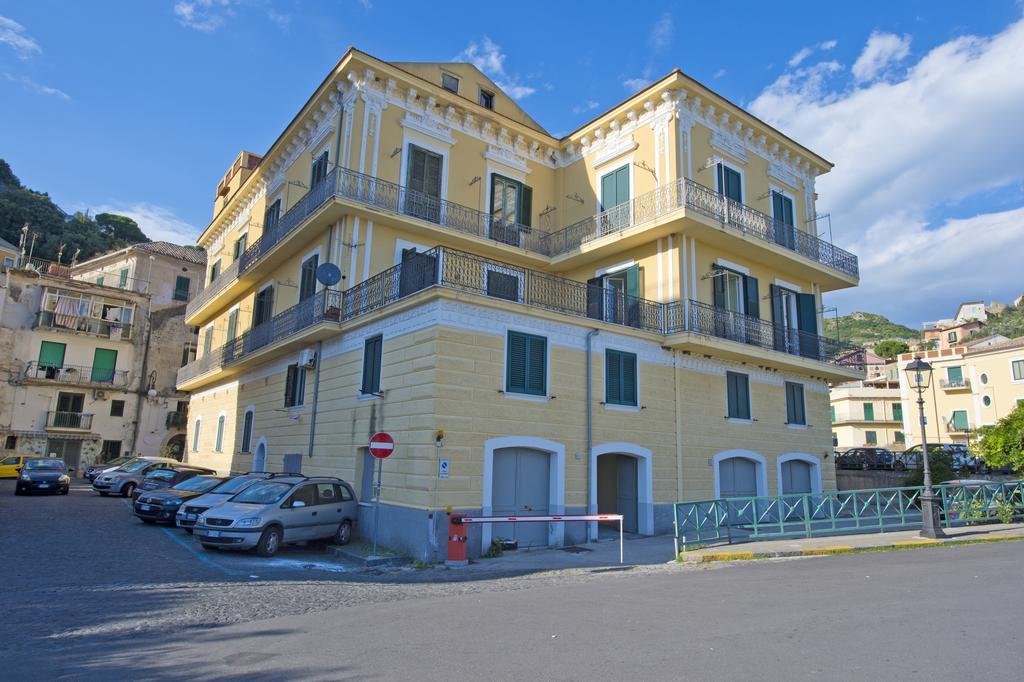 Palazzo Della Monica Apartment Vietri sul Mare Room photo